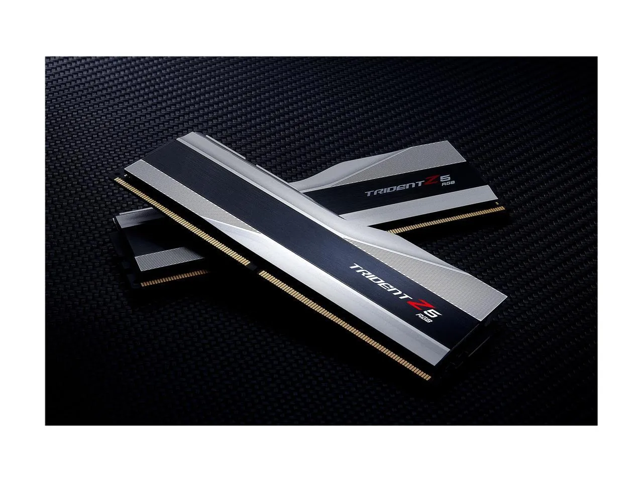32GB (2x16GB) DDR5 6400MHZ CL32 G.Skill Trident Z5 Silver RGB RAM