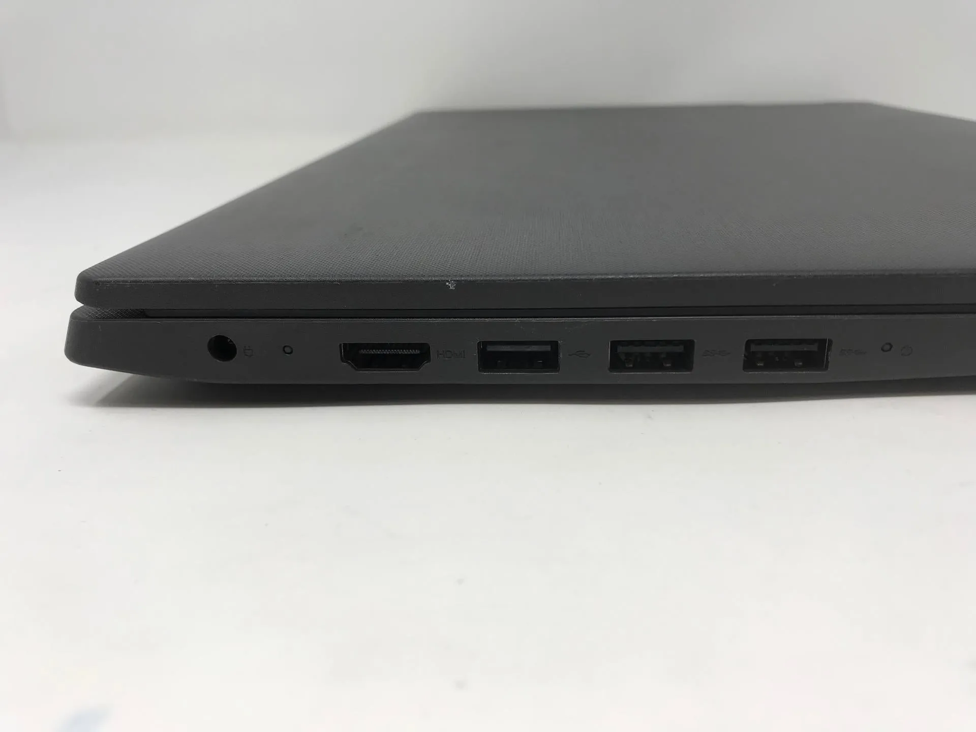 Lenovo V15-ADA 15.6" Refurbished Laptop | AMD Ryzen 5 3500U | 8GB, 256GB SSD