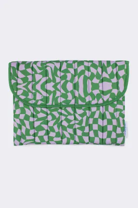Wavy Check | 16 Inch Laptop Sleeve